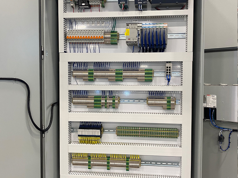 The free space for the device will help in cooling. If the device operates at the manufacturer-recommended temperature, it will have a better chance of operating to its design life span. 